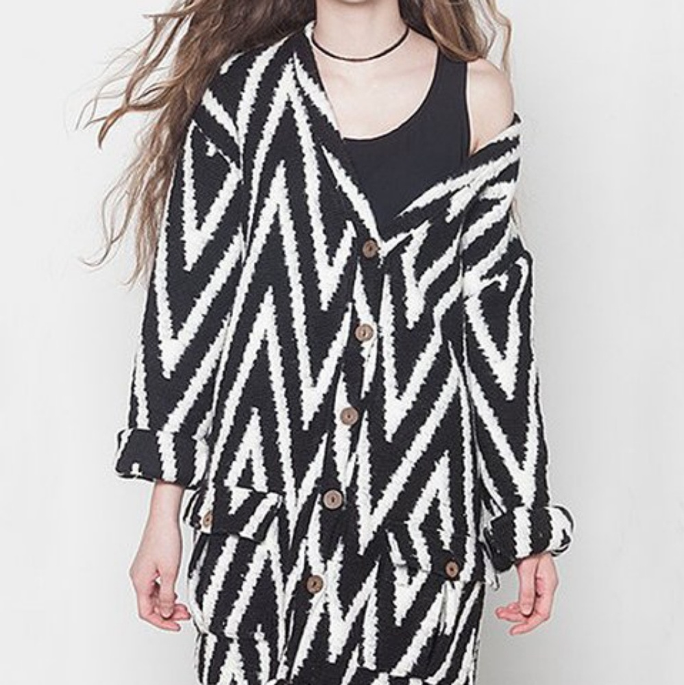 Isabella cardigan